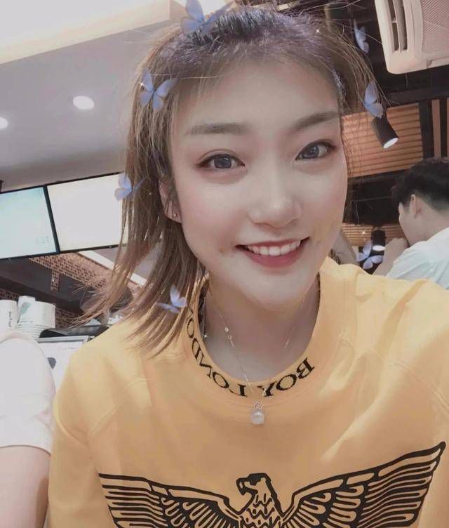 剧照中蒋劲夫一直表情搞笑欲逗范冰冰开怀，无奈一边范冰冰似乎仍怒气未消。